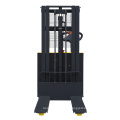 Lundi All Electric Pallet Stacker